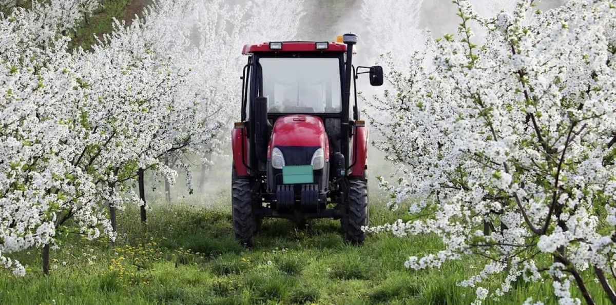 Tractor spraying